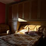 Sunny Riverside Tirana's Oasis - Breakfast & Dinner Habitación en casa particular Tirana