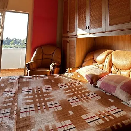 Privatunterkunft Sunny Riverside Tirana's Oasis - Breakfast & Dinner Tirana